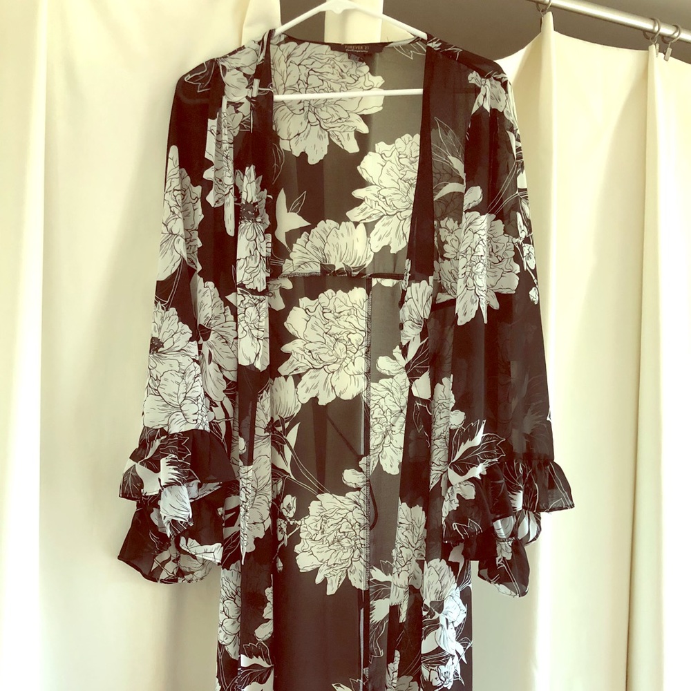 Forever 21 Floral Kimono